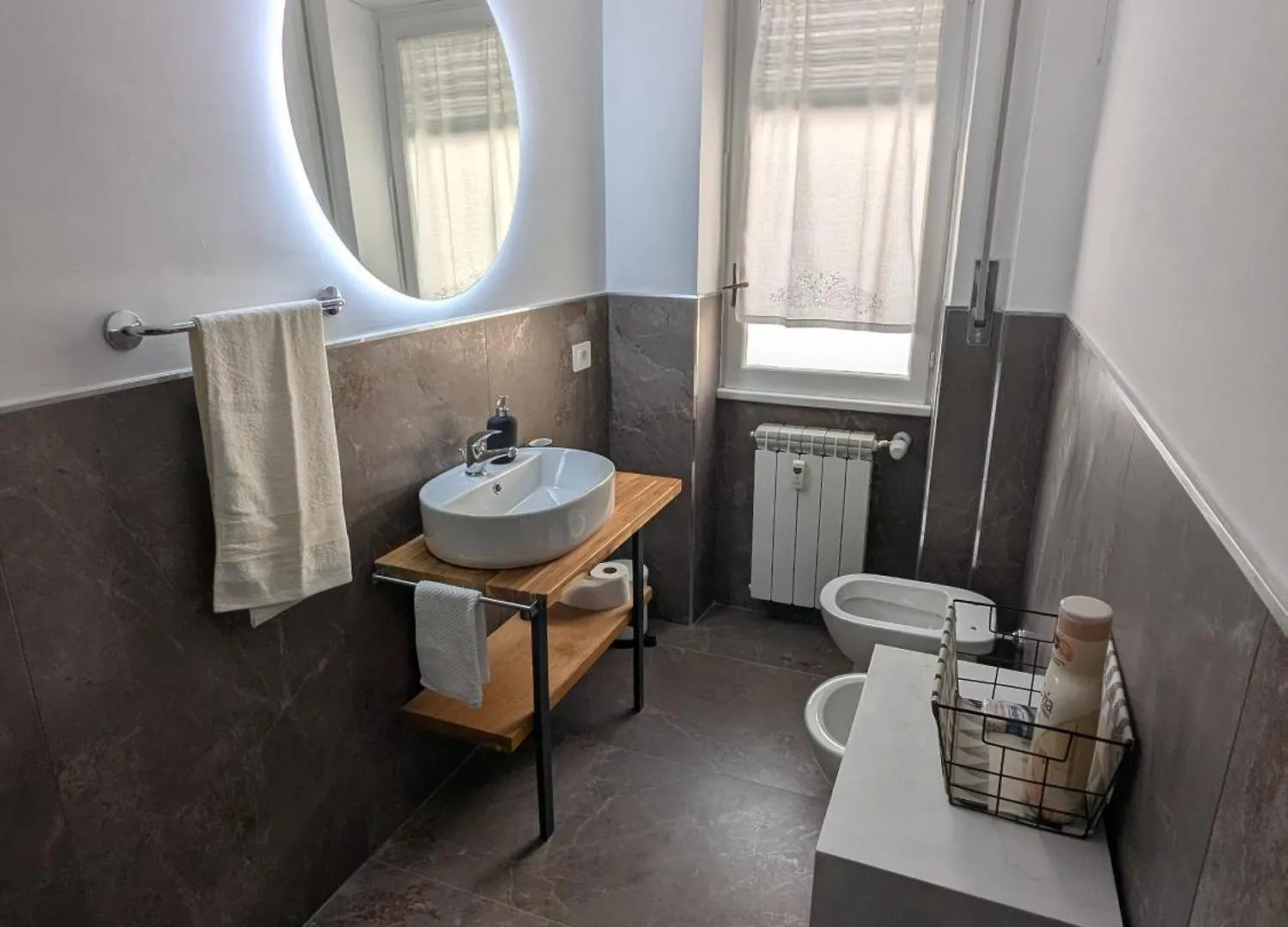 Apartment Isolina 63 Rome